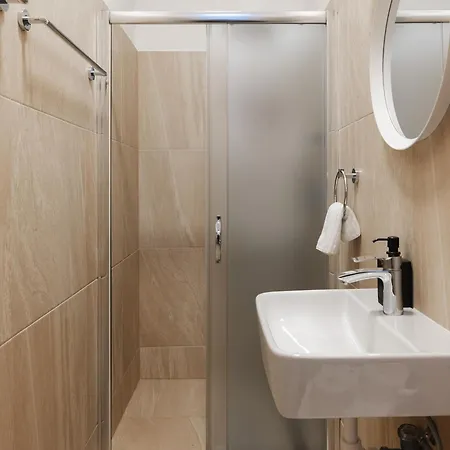 Francouzska Stylish In Premium Location Apartament *
